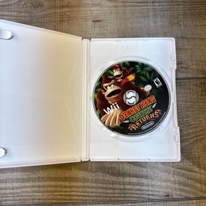Nintendo Donkey Kong Country Returns (Nintendo Wii, 2010) No Manual